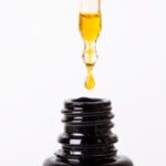 5 Benefits & Uses of CBD Oil